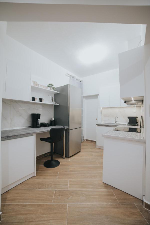 Comfy And Stylish Apartment 테살로니키 외부 사진